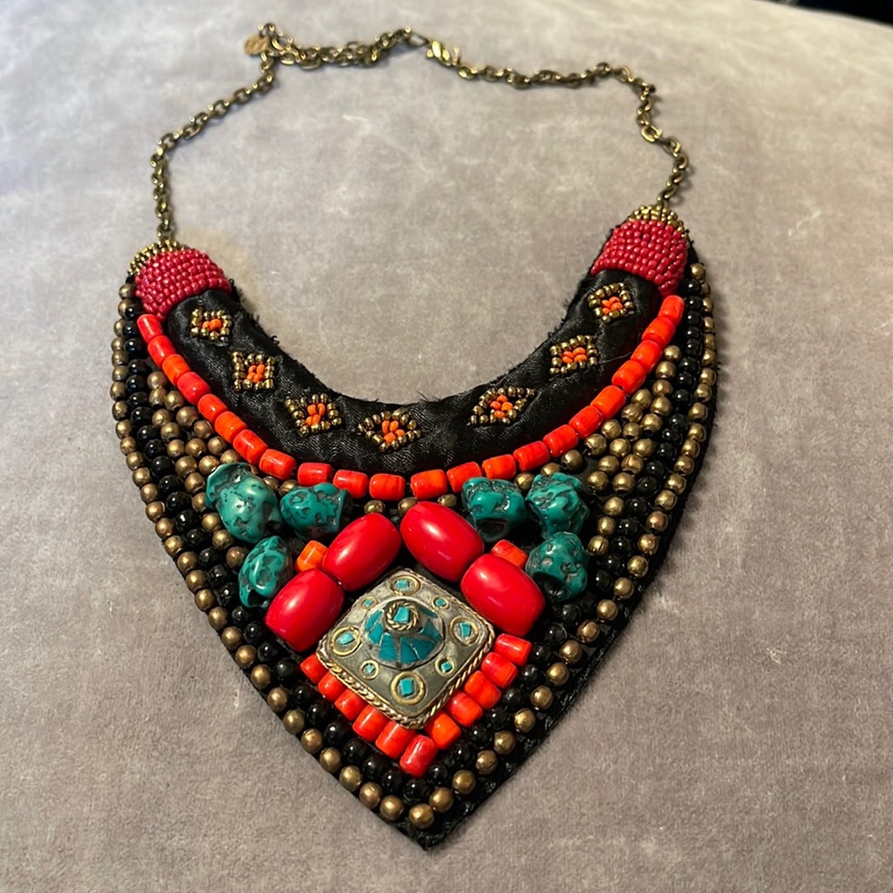 Tribal necklace